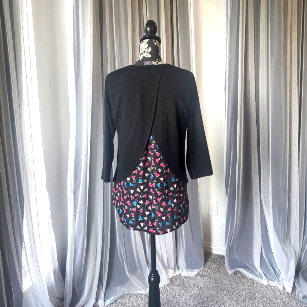 Tulip design top